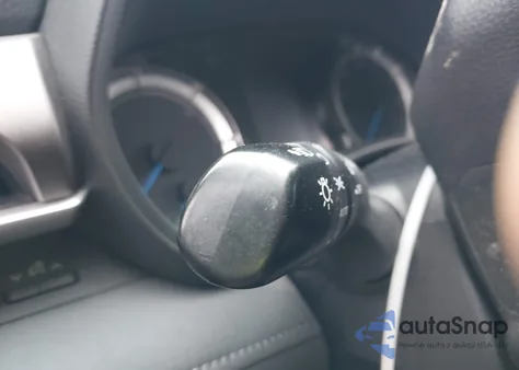 2022 Toyota Highlander Hybrid Le из США, поврежденный, VIN 5TDBBRCH3NS559961